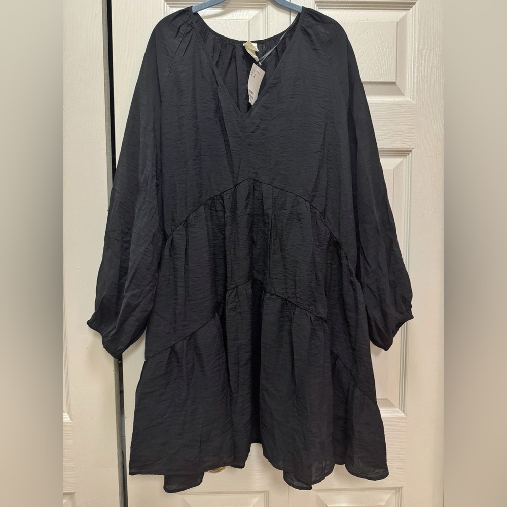 H&M NWT Puff Sleeve Dress